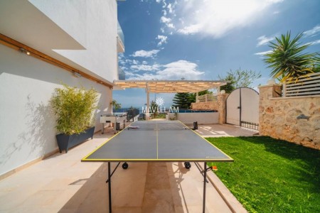 Villa Ela