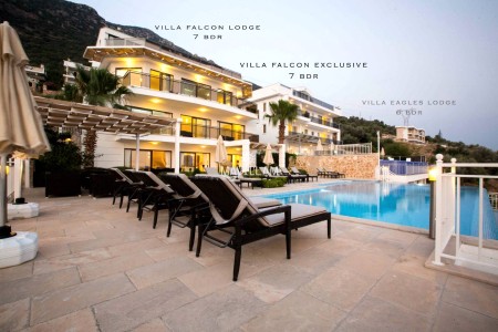 Villa Falcon Lodge