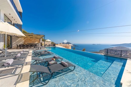 Villa Falcon Royal