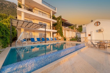 Villa Baynur