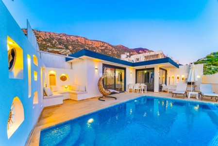 Villa Ladybird