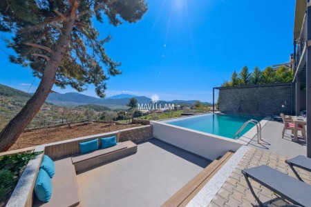Villa Ayza