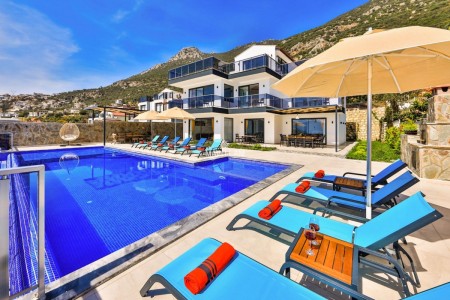 Villa July Kızıltaş