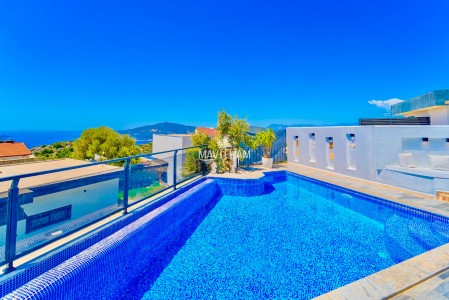 Villa Charm